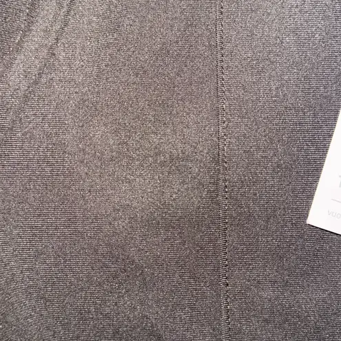 Vuori Women's Meta Crop Pant
Dark Java
Women's Casual Pants