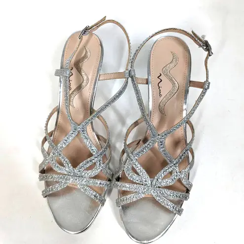 Nina  Veralee Silver Leather Embellished Strappy Sandals Size 8 Women's Preowned