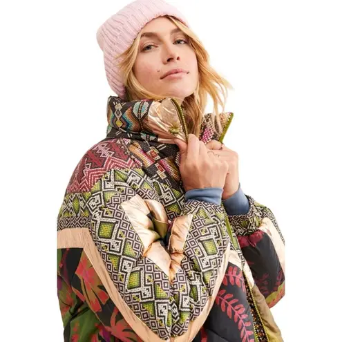 Farm Rio Tropical Rauti Puffer Metallic Reversible Jacket Small NWT