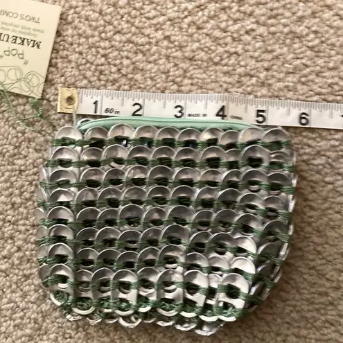 NEW Pop Top Soda Can Tops Makeup Bag Cosmetic Case Bottle Cap NWT 5” by 5” Silver