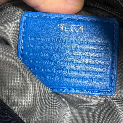 Tumi Voyageur Everyday Tote Travel Bag Blue Black Airplane Work School