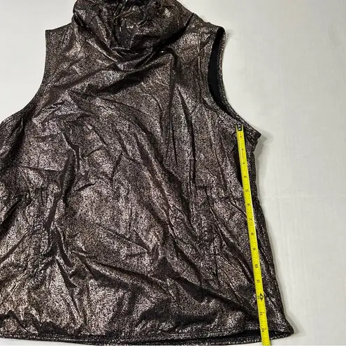 Fabletics  Liora Vest Black & Rose Gold size large - Image 6