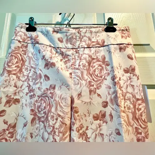 Carolina belle  pull on pants - pink and off white rose pattern - size 10 - NWOT - Image 3