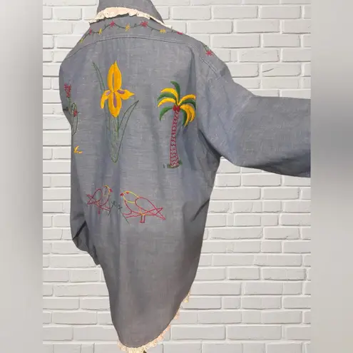 Vintage Hand Embroidered Chambray Shirt Lace Trim Western Cottagecore Blouse Blue Size undefined