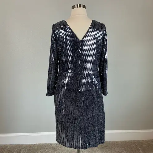 Betsy and Adam Metallic Long Sleeve Sheath Cocktail Dress Size 18W Blue V-Neck