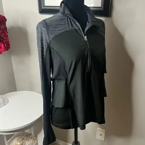 Lululemon  half zip side layers and lace pullover 8‎ - Image 9