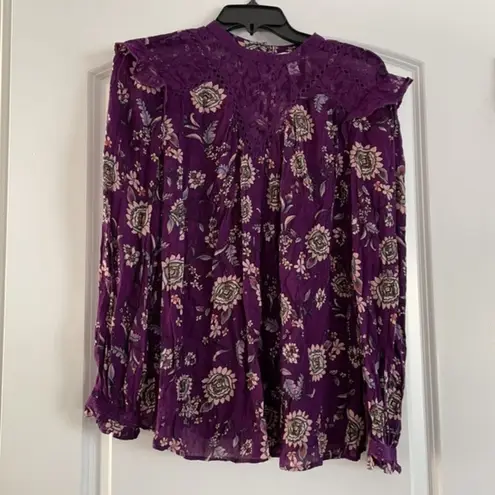 American Vintage Vintage America Blues pretty floral purple top