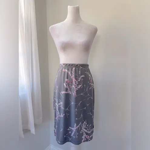 Vintage Y2K Wanted Clothing Company Gray & Pink Floral Print Skirt Size M