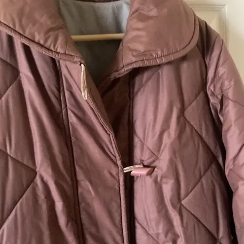 Vintage Duster Quilted Coat Long Down Jacket Toggle Mob Boss Mauve Size 8 1980s Purple