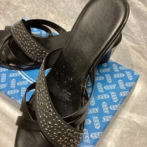 Italian Shoemakers Italiana IS Flaiir Black Silver Embellished Wedge Sandals Size 10