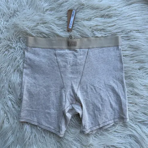 SKIMS Boyfriend Boxer Heather Oatmeal Size Large