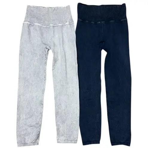 Free People Movement Good Karma Leggings Bundle M/L Iced Grey & Deepest Navy Blue Size M