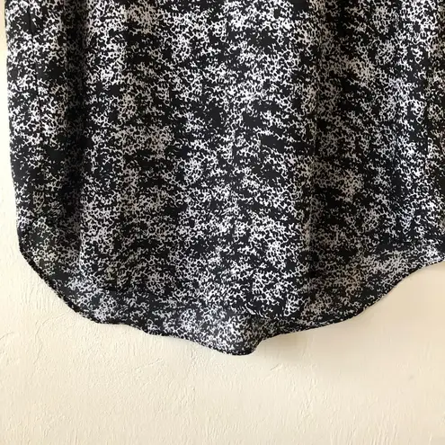 Decree Womens Tunic Blouse 3/4 Sleeves Black & White