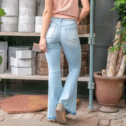 Vervet by Flying Monkey Unwavering Bella High Rise Flare Jeans Blue Size 27