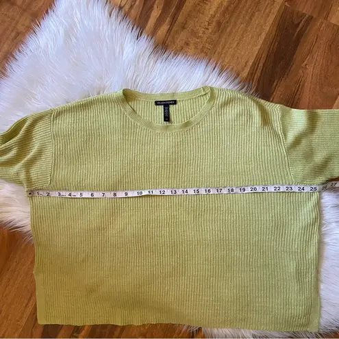 Eileen Fisher  Organic Linen Delave Round Neck Top in Canary