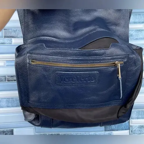 Vere Verto navy blue leather backpack Blue