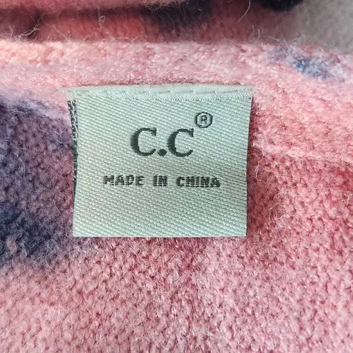 C.C Exclusives Navy and Pink Knit Scarf One Size Fuzzy Pink Tie