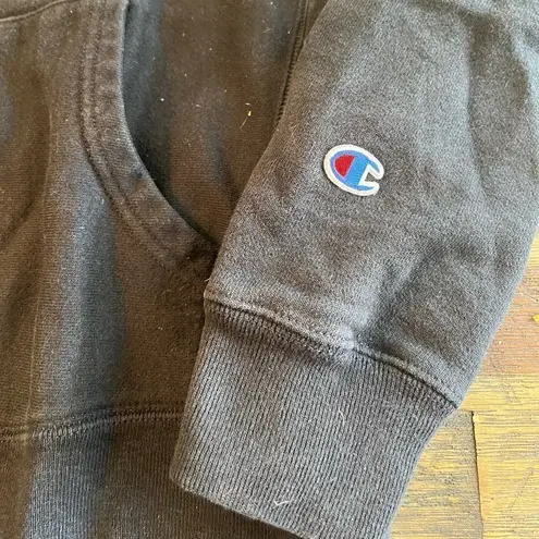 Champion  reverse weave classic black pullover hoodie size small