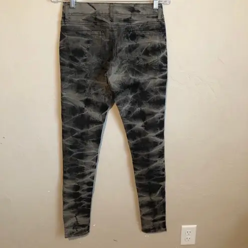 Mossimo Black Gray Tye