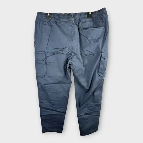 LL Bean Womens size Large 28 Inseam Cargo Trail Pants 517176 Blue