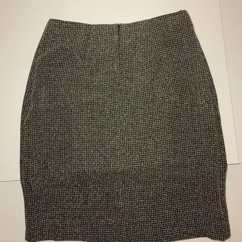 NWT 2 piece Ladies Skirt outfit size 10 (black & white)