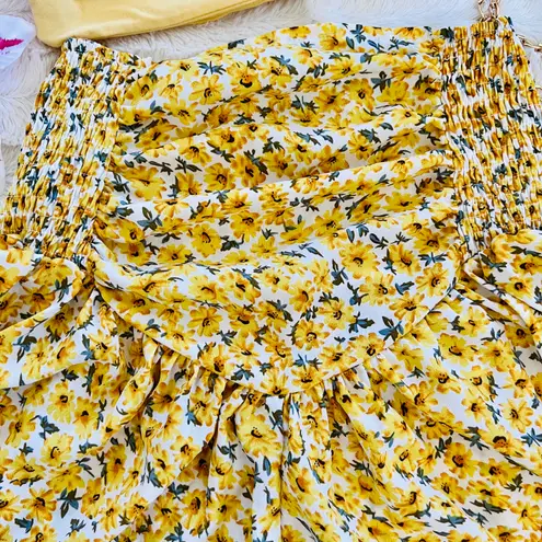 Boutique NEW Floral Shorts