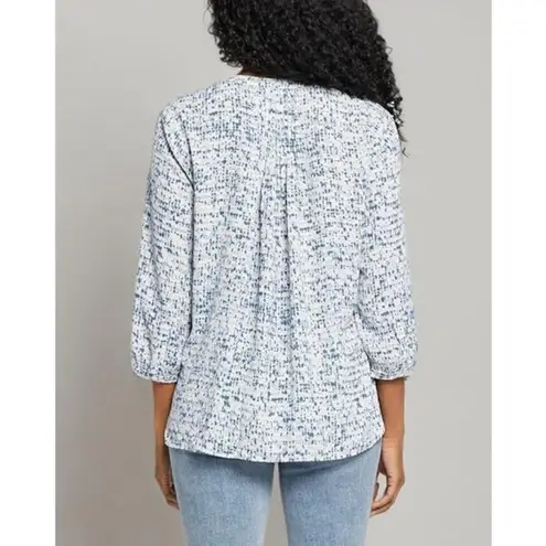NYDJ 💕💕 Pintuck Blouse ~ Waterfall Ice Blue Print Medium
