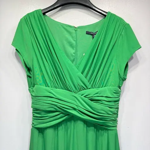 Chadwick's Chadwick’s Green Faux Wrap Dress with Pleated Ruched Waist and Shaper Lining