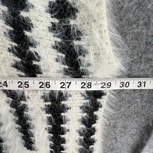 B Sharp Poncho Sweater Womens One Size White Black Mohair Blend Southwestern