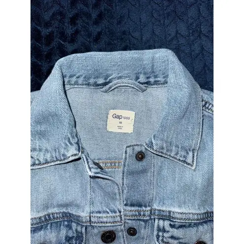 Gap  Women's Blue Denim Jacket Dark Wash Matte Distressed Size Xsmall