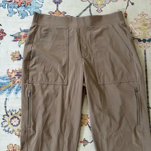 Athleta  Brooklyn Mid Rise Cargo Utility Ankle Pants Womens 12 Pyrite Khaki