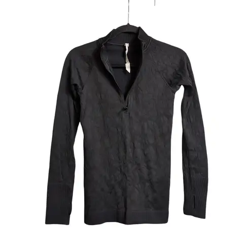Lululemon Black Floral Embossed Quarter Zip Pullover Top Size 4 Athleisure Layer