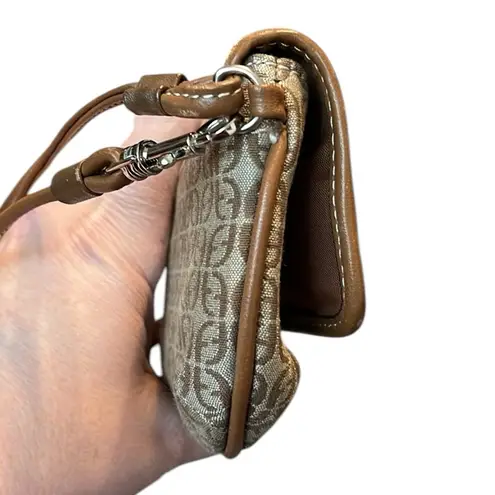 Fossil  Tan and Cream Wristlet - Image 5