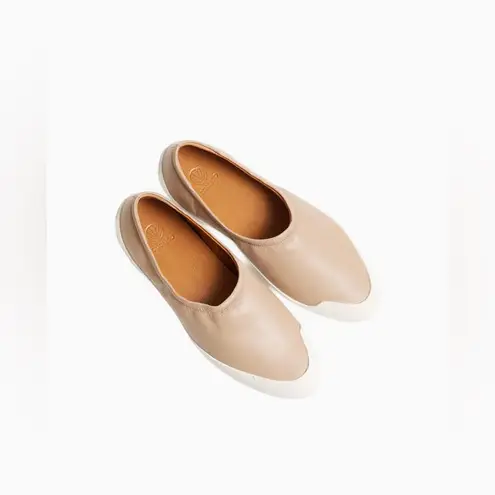 Coclico Kai Leather Sneakers in Gray Mist Sz:39 Tan Size 9