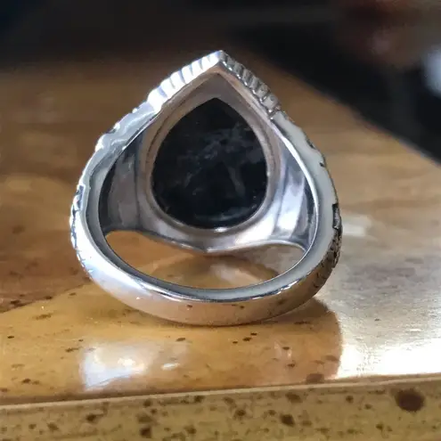 White Buffalo Sterling Silver Southwestern Ring Size 7