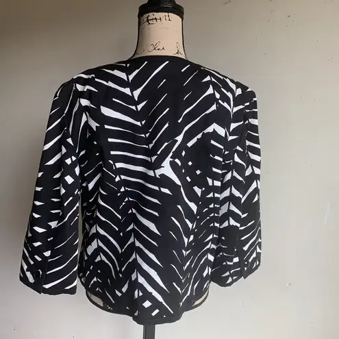 East 5th Black and White Blazer