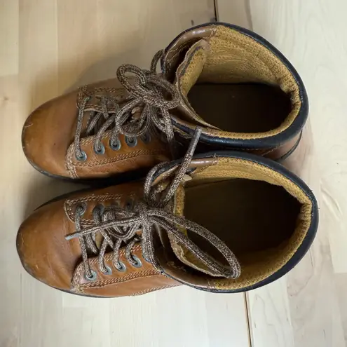 Caterpillar CAT Work Boots P73587 Safety Oil Slip Resistant BROWN Women’s 9