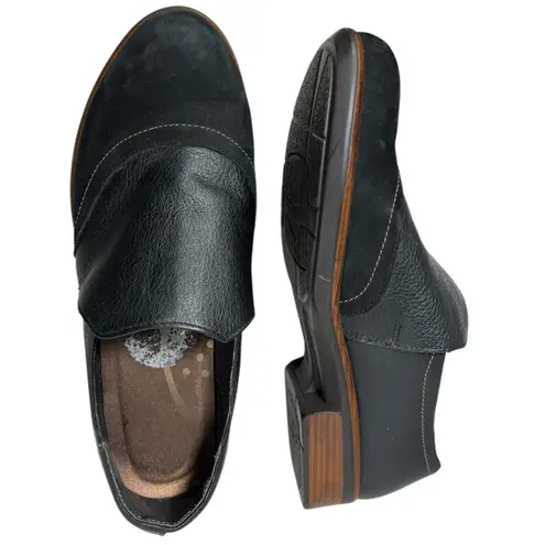 Naot Angin Leather Nubuck Loafers Sz 7 Slip On Cushioned Black