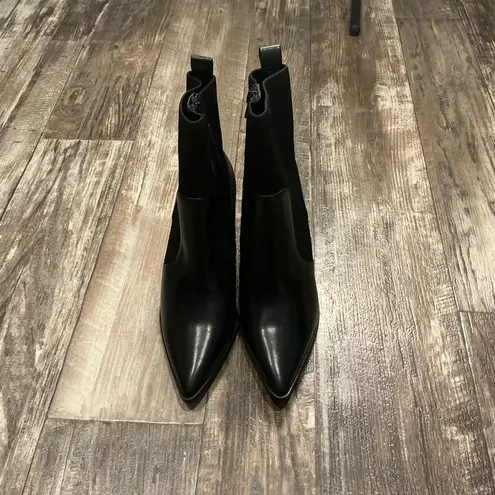 Wild Pair Black Ankle Booties Size 10