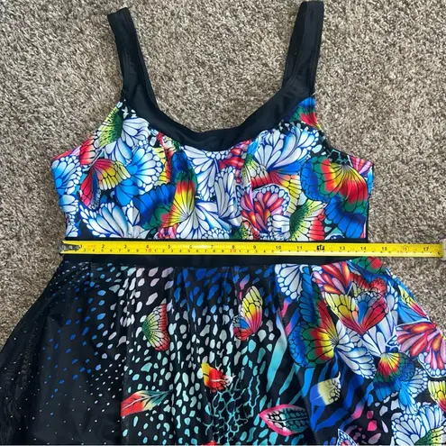Beautiful Women’s Flowy Unbranded Tankini Top Only Sz Large