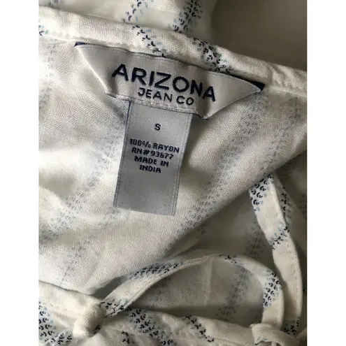 Arizona Jeans Arizona Jean Co. Top size S NWT!!!