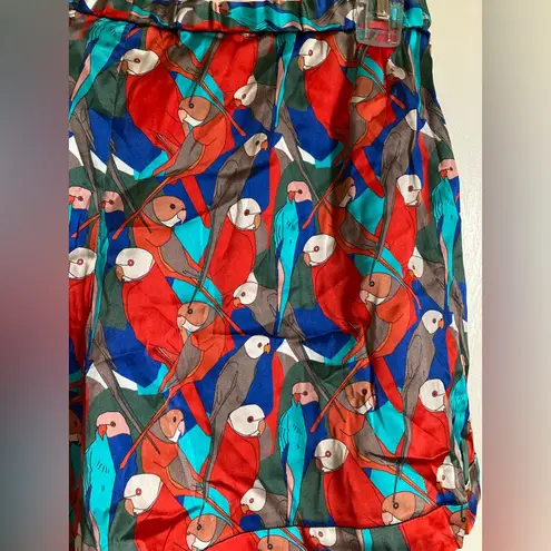 Tucker New Multicolor Parrot Deco Silk Blend Shorts #MBG Red Size M