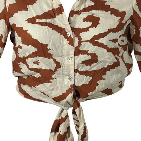 Rachel Zoe  Linen Blend Cropped Cow Zebra Print Button Tie Shirt Small NWT - Image 4