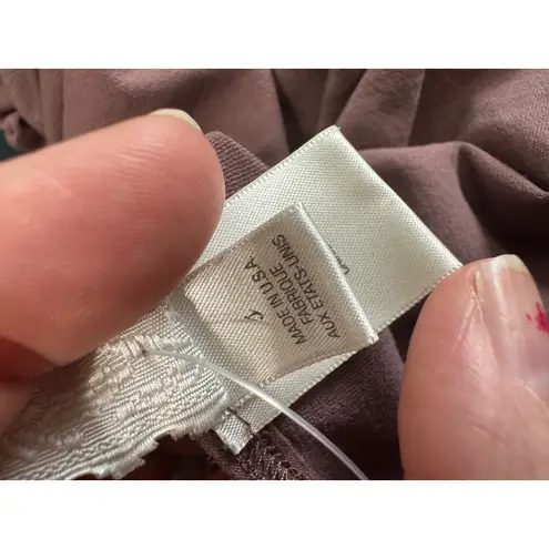 Eloise Seamless Tank Top Brown V Neck Sleeveless Basic Everyday Layering Size S