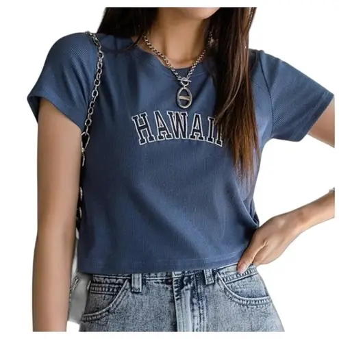 Dazy Top Women XL Blue Hawaii Graphic Embroidery Crop T