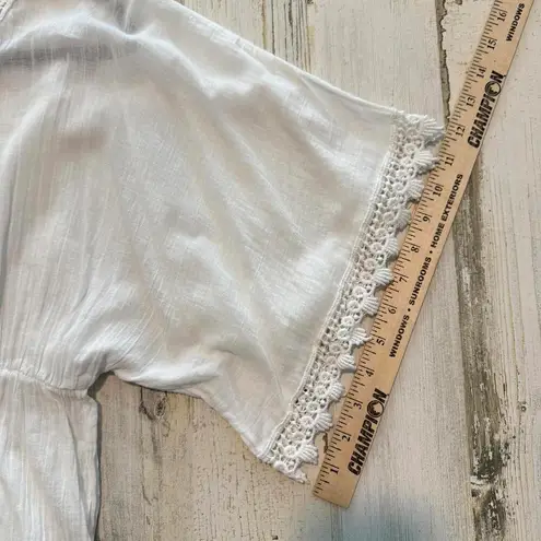 *Club Z Collection Women's XL White Lace Trim Kimono Swim Beach Summer