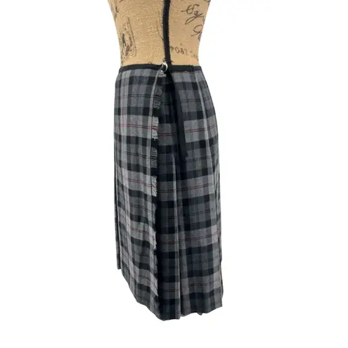 Brahmin Vintage Wool Gray Black Tartan Plaid Skirt Pleated Wrap Style Classic