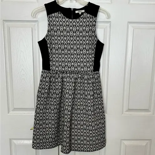 Madewell  Afternoon Dress Diamond Jacquard Tribal Black White Sleeveless Sz Small