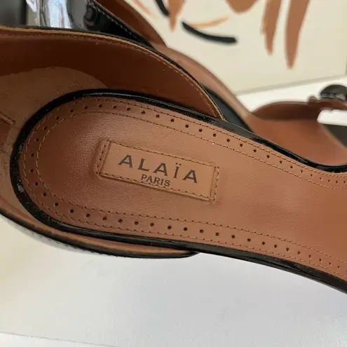 Alaia Bombe 90 Black Ankle