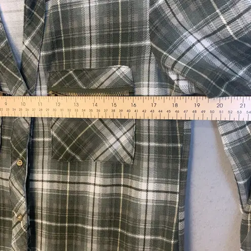 Eden & Olivia Green White Plaid Button Down Shirt Zip Pocket Top Small Womens